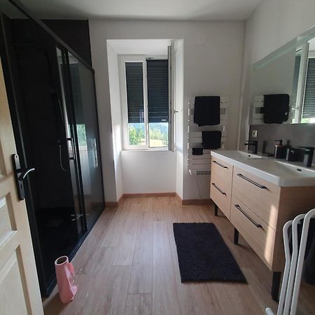Maison Dans Ancien Corps De Ferme 4 A 6 Personnes Saint-Clement  ภายนอก รูปภาพ